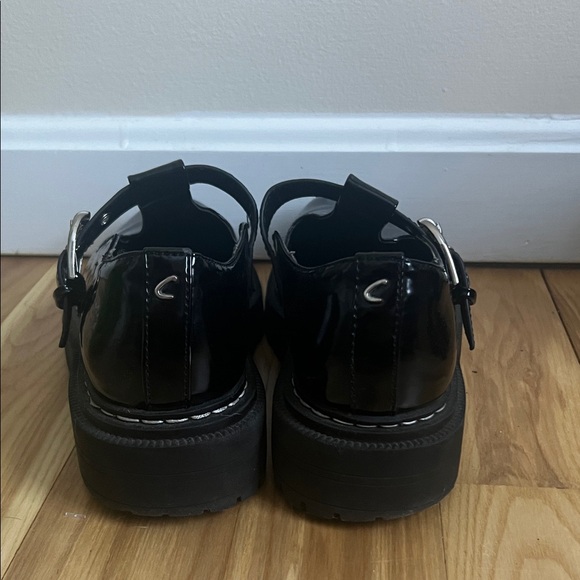 Circus by Sam Edelman Black Patent Mary Jane Flats - Picture 4 of 9